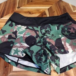 CVG Skull Camouflage Medium Running Shorts